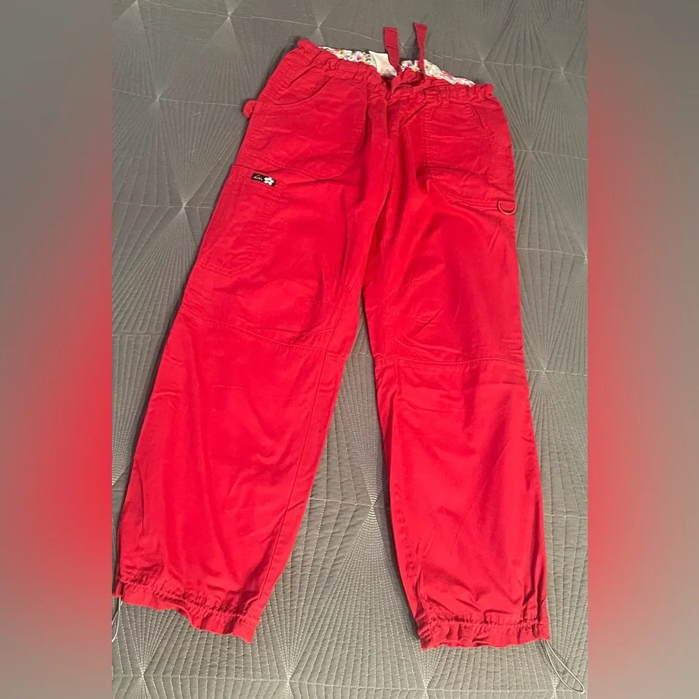 Work Scrubs Women’s‎ Size Medium Tops and Medium Petite Pants - Picture 12 of 12